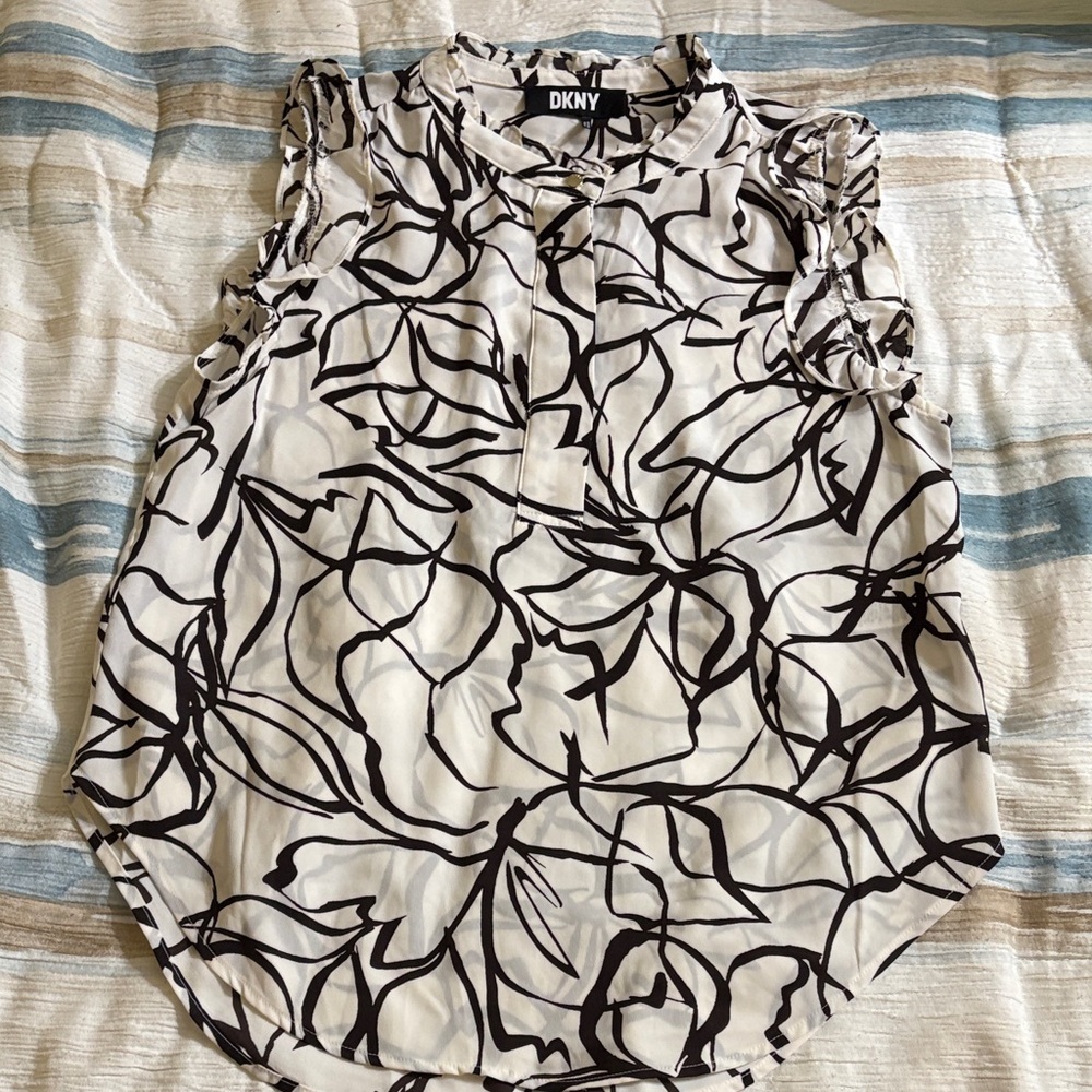 DKNY Monochrome Abstract Sleeveless Top